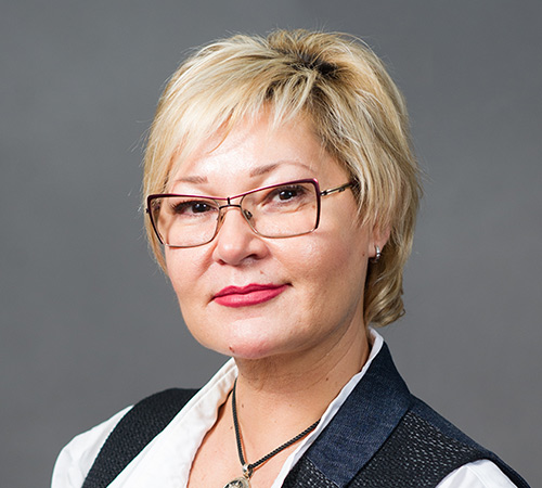 Inna Chimarova headshot